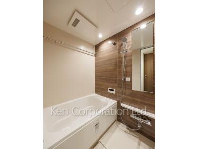 バスルーム ※7階の同じ間取タイプを撮影。仕様が異なることがあります。