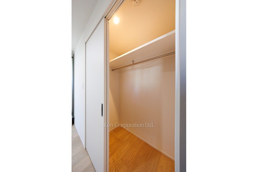 THE GRANDUO FUTAKOTAMAGAWAの写真 ウォークインクローゼット ※3階の同じ間取タイプを撮影。仕様が異なることがあります。