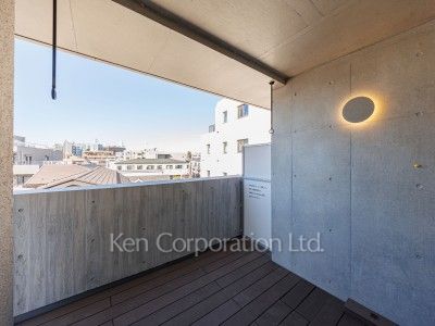 THE GRANDUO FUTAKOTAMAGAWAの写真 バルコニー