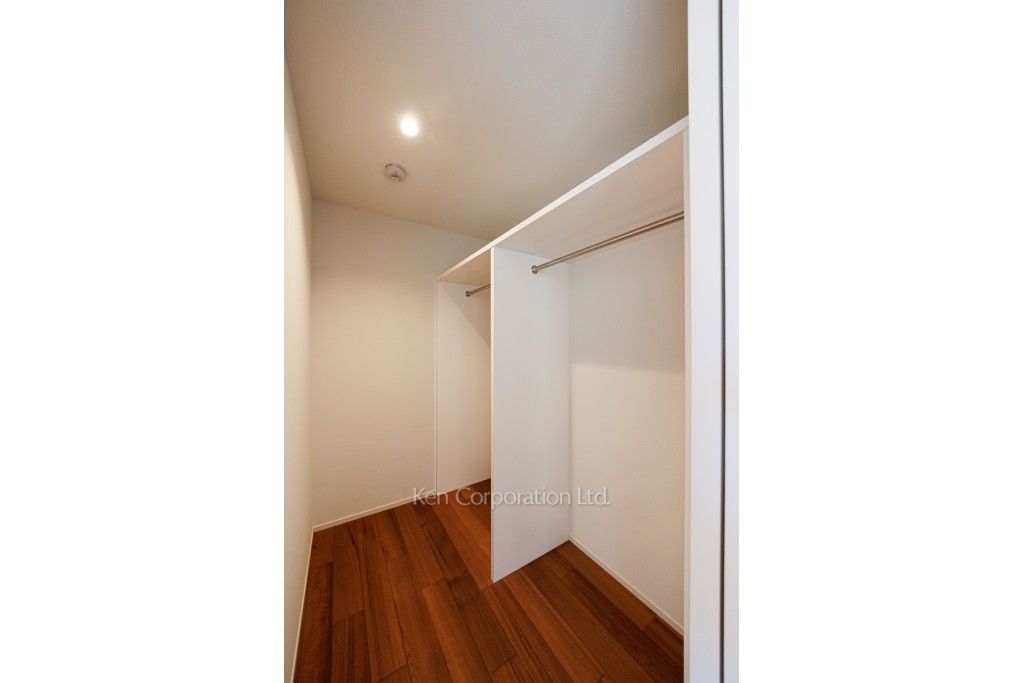 THE GRANDUO FUTAKOTAMAGAWAの写真 ウォークインクローゼット