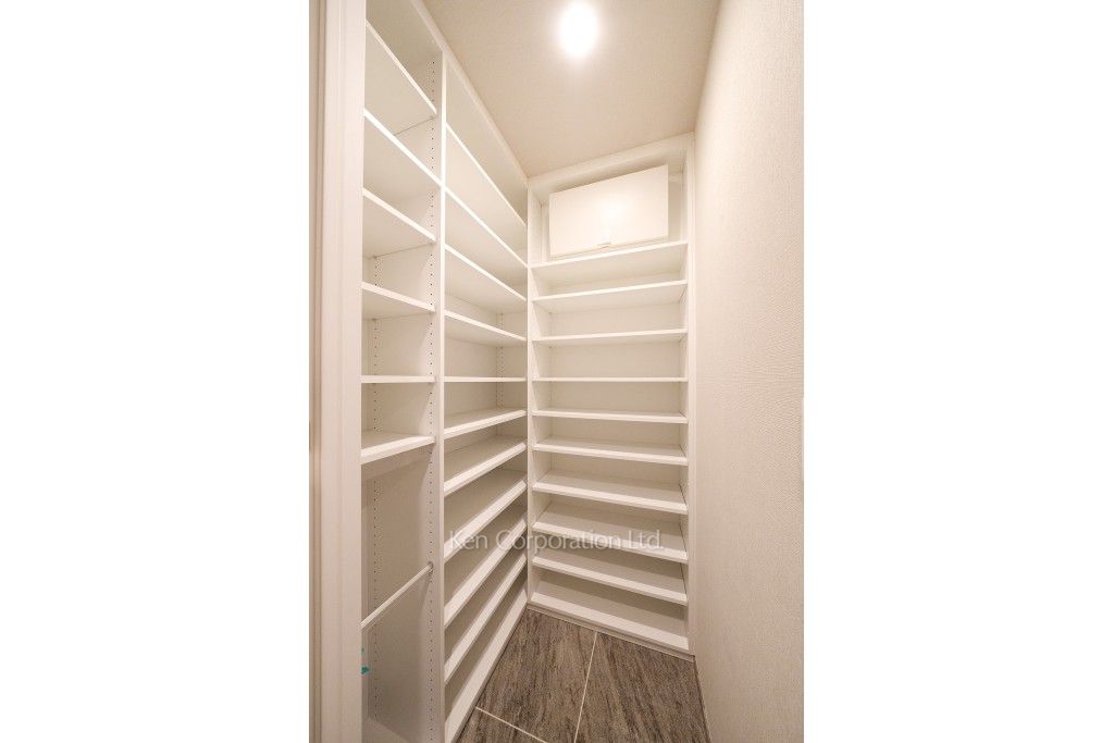 HARUMI FLAG SUN VILLAGEの写真 シューズインクローゼット