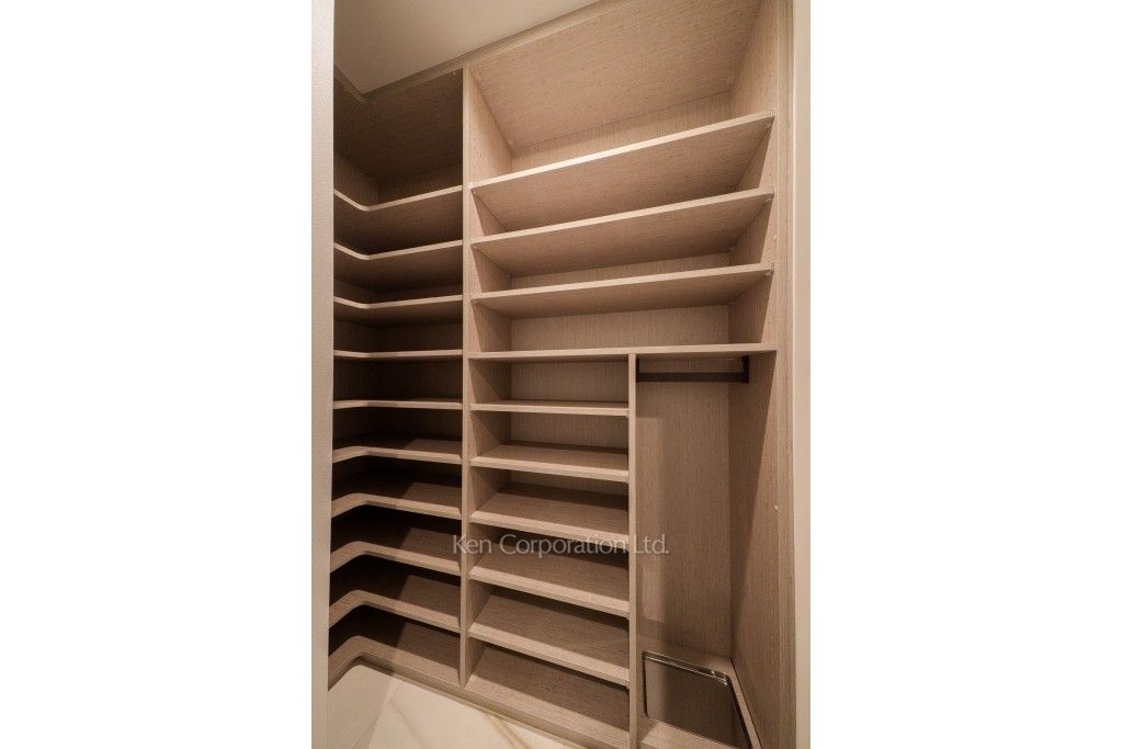 三田ガーデンヒルズ サウスヒルの写真 シューズインクローゼット