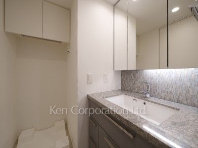 パウダールーム