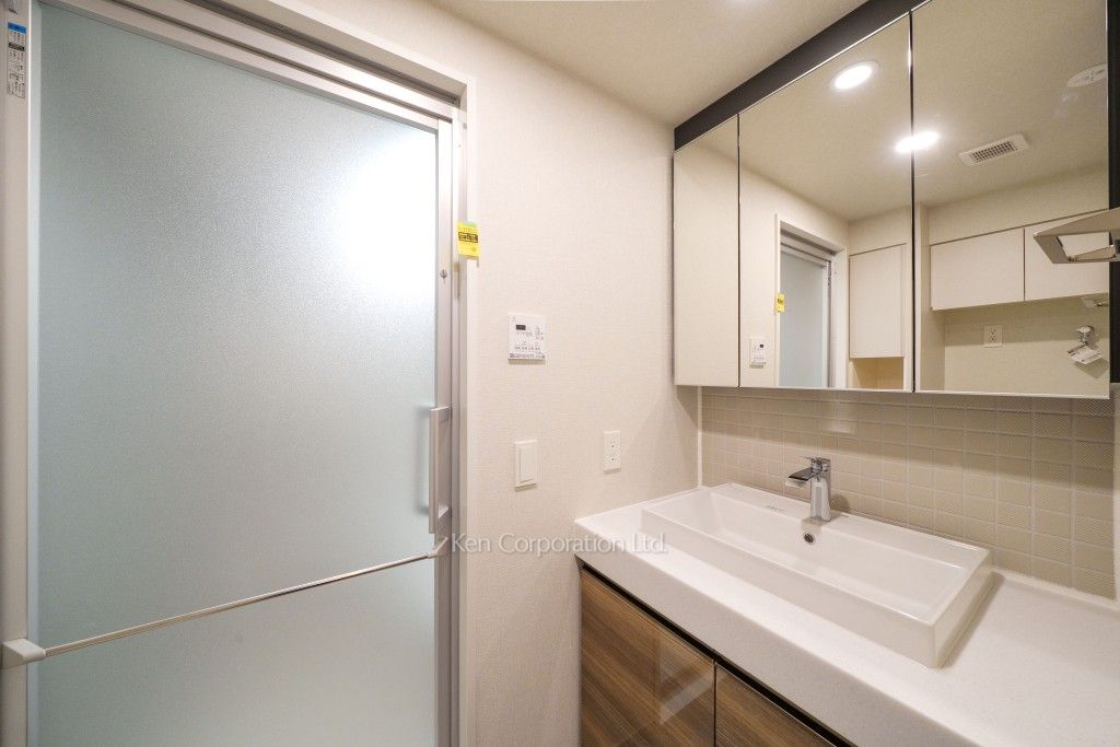 リビオメゾン西麻布の写真 パウダールーム ※11階の同じ間取タイプを撮影。仕様が異なることがあります。