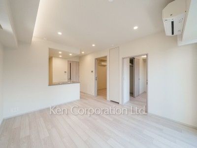 リビオメゾン西麻布の写真 居室（LDなど） ※10階の同じ間取タイプを撮影。仕様が異なることがあります。