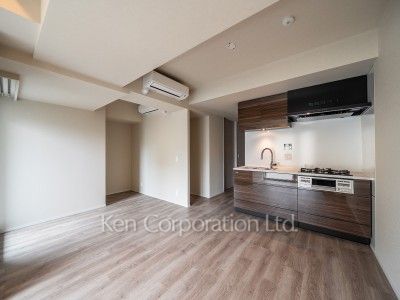 Urban Breeze 恵比寿の写真 居室（LDなど） ※6階の同じ間取タイプを撮影。仕様が異なることがあります。