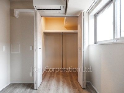 Urban Breeze 恵比寿の写真 ウォークインクローゼット ※9階の同じ間取タイプを撮影。仕様が異なることがあります。