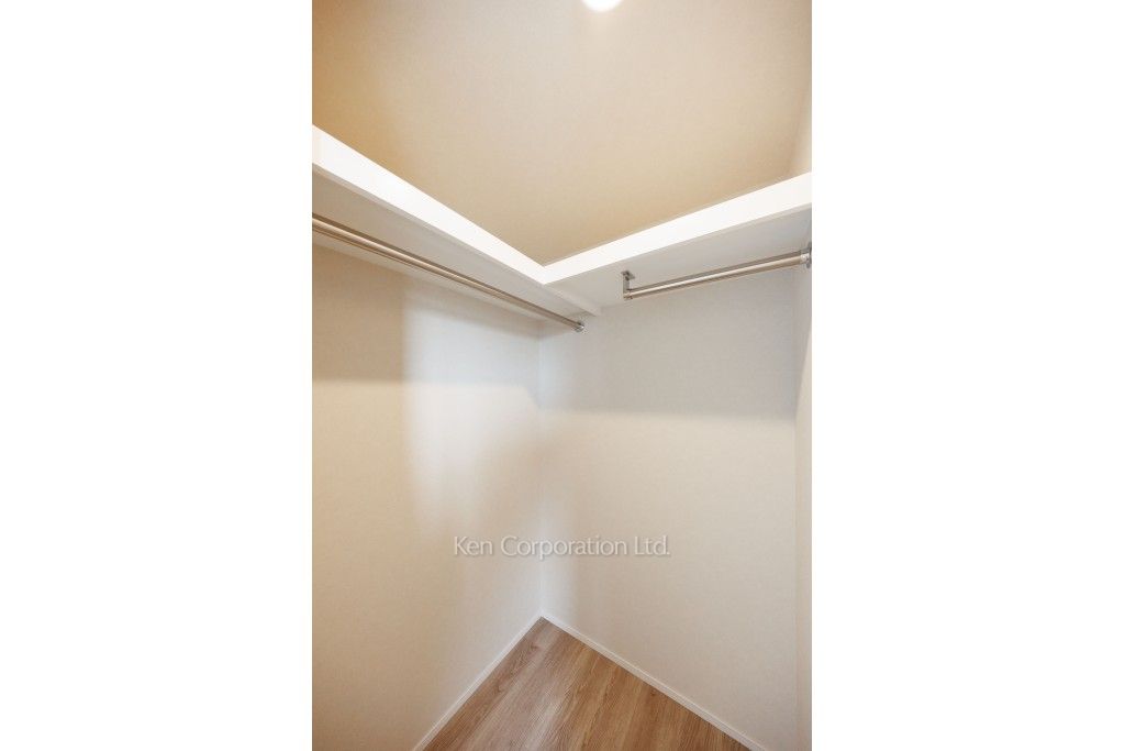 Urban Breeze 恵比寿の写真 ウォークインクローゼット ※11階の同じ間取タイプを撮影。仕様が異なることがあります。