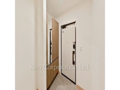 ParkBear四谷3丁目の写真 玄関 ※写真・画像は実際と異なる場合がございます。部屋写真は同一タイプのものです。（ただし、画像中にタイプ名の記載がある場合はその記載内容を優先します。）