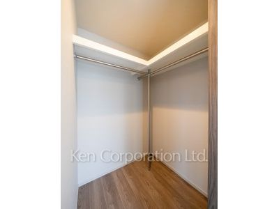 ピアース銀座レジデンスの写真 ウォークインクローゼット