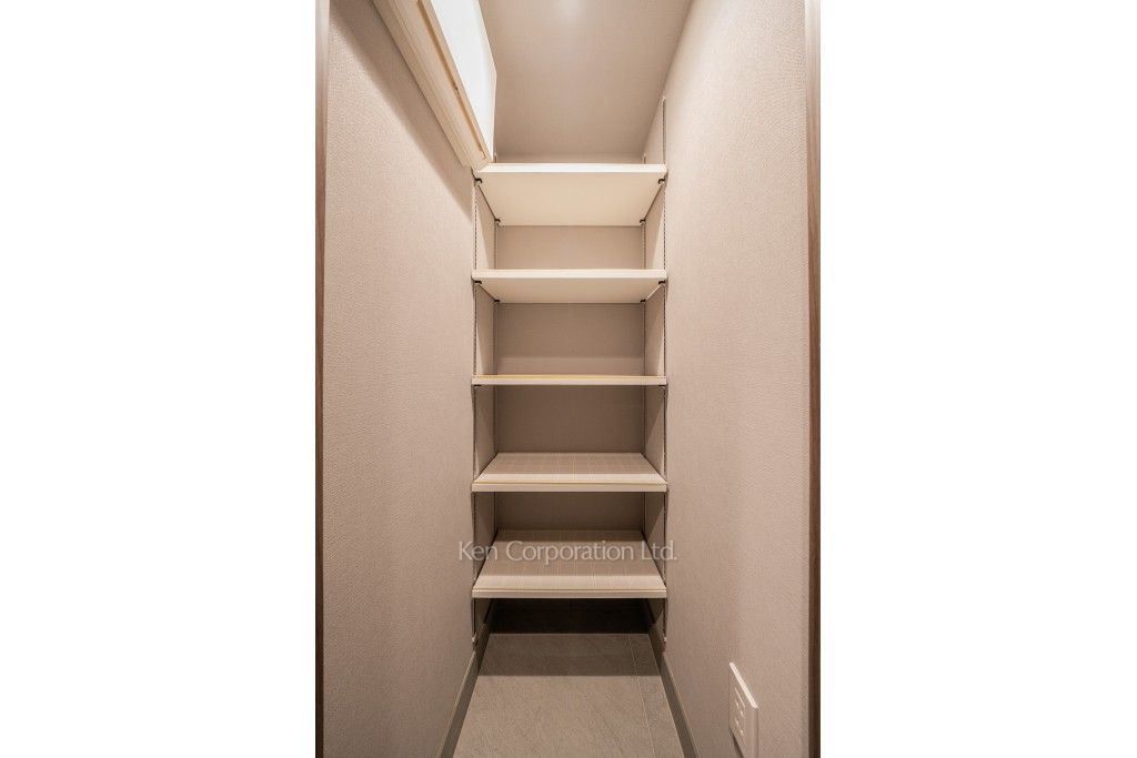 ピアース銀座レジデンスの写真 シューズインクローゼット