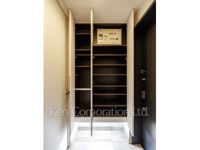 テラス渋谷美竹の写真 シューズクローゼット