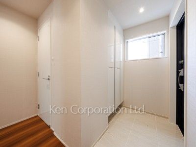 TOMIGAYA West GARDENの写真 玄関