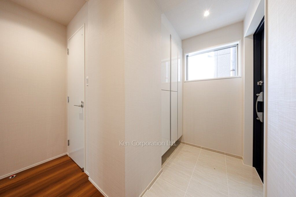 TOMIGAYA West GARDENの写真 玄関