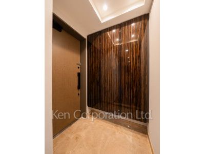 ザ・パークハウス新宿御苑の写真 玄関