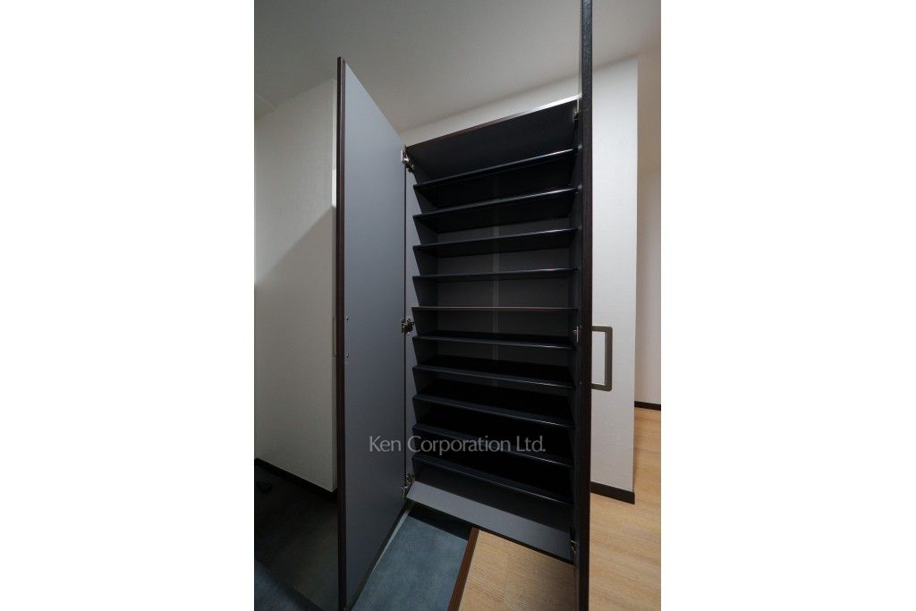 トーカンマンション南青山の写真 シューズクローゼット