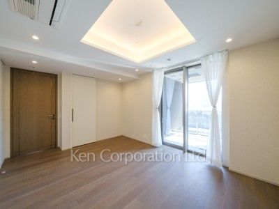 マスターベッドルーム