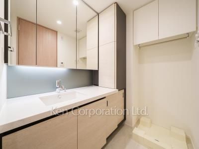 パウダールーム