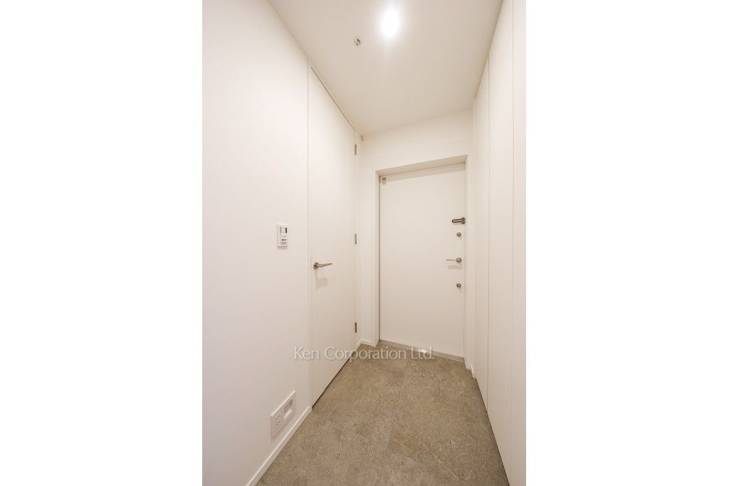 WORLD TOWER RESIDENCE(ワールドタワーレジデンス)の写真 玄関