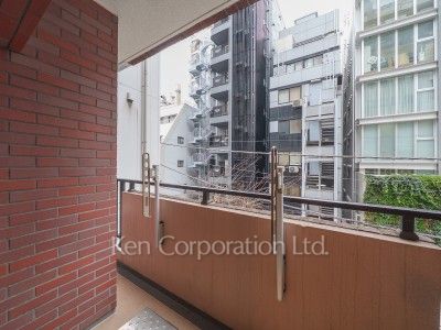 ダイアパレス麻布十番の写真 バルコニー