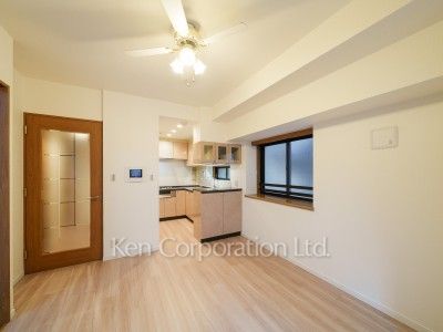 ダイアパレス麻布十番の写真 居室（LDなど）