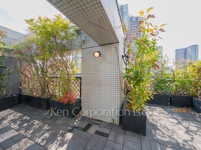 ルーフバルコニー