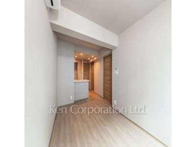 COMPOSITE新宿三丁目の写真 リビングダイニング ※写真・画像は実際と異なる場合がございます。部屋写真は同一タイプのものです。（ただし、画像中にタイプ名の記載がある場合はその記載内容を優先します。）