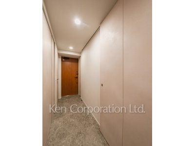 プラウド神田の写真 玄関