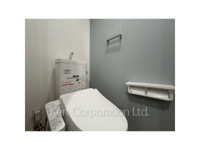 トイレ ※写真・画像は実際と異なる場合がございます。部屋写真は同一タイプのものです。（ただし、画像中にタイプ名の記載がある場合はその記載内容を優先します。）