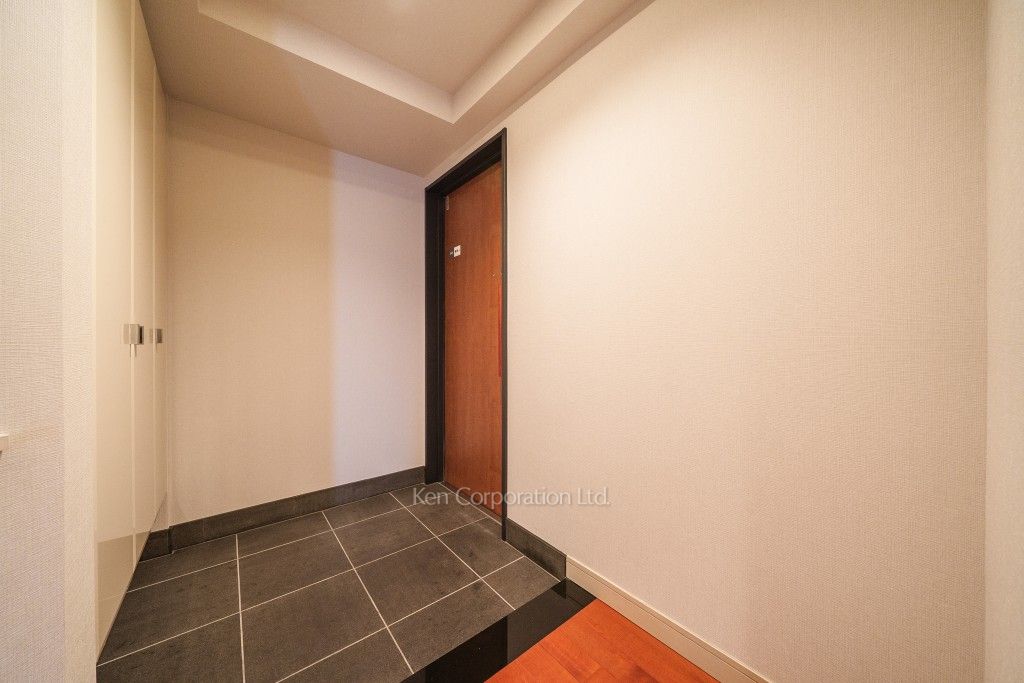 東京ツインパークスRIGHT WINGの写真 玄関