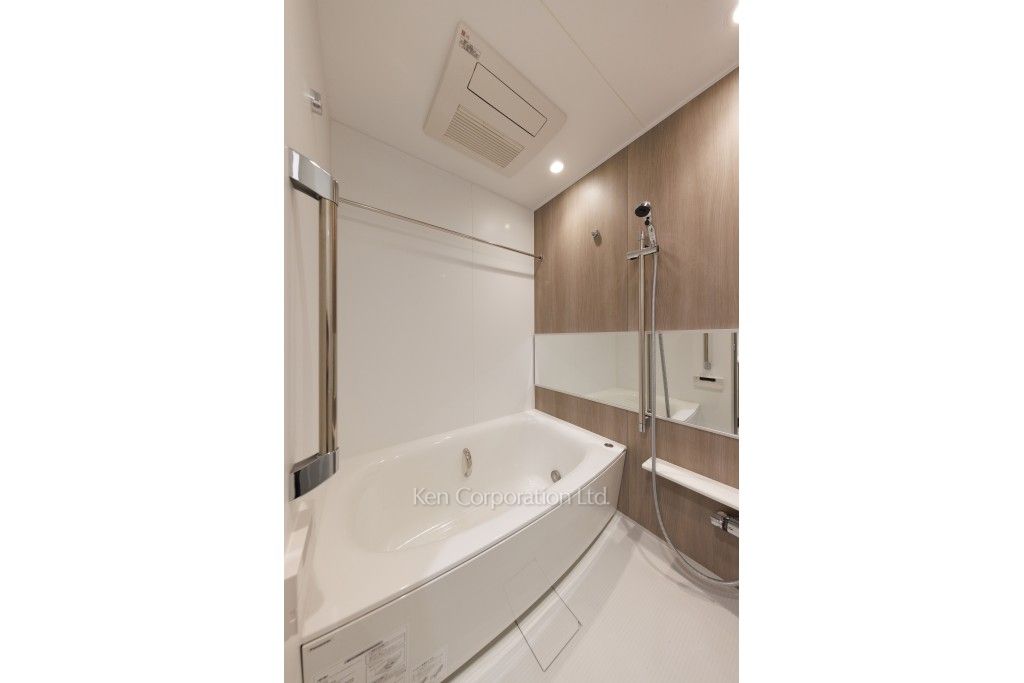 JIYUGAOKA MUSE SQUARE THE RESIDENCEの写真 バスルーム ※11階の同じ間取タイプを撮影。仕様が異なることがあります。