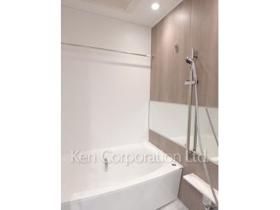 JIYUGAOKA MUSE SQUARE THE RESIDENCEの写真 バスルーム ※8階の同じ間取タイプを撮影。仕様が異なることがあります。