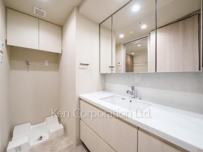 JIYUGAOKA MUSE SQUARE THE RESIDENCEの写真 パウダールーム ※14階の同じ間取タイプを撮影。仕様が異なることがあります。