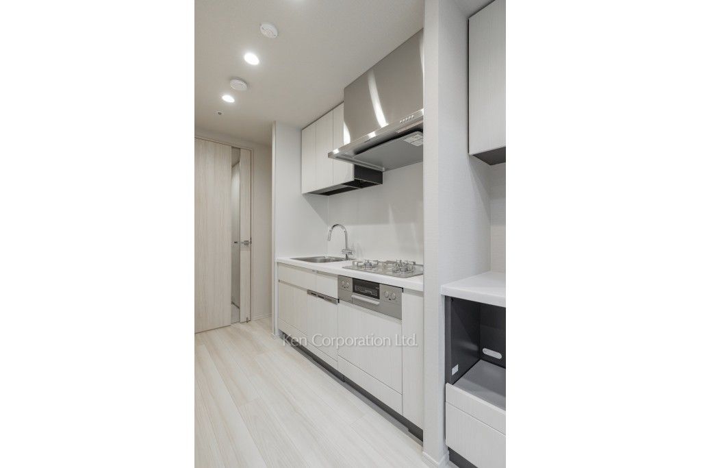 JIYUGAOKA MUSE SQUARE THE RESIDENCEの写真 キッチン ※8階の同じ間取タイプを撮影。仕様が異なることがあります。