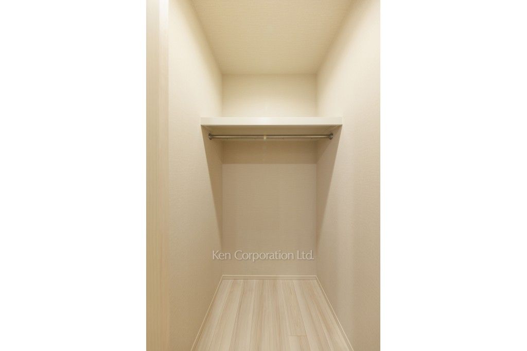 JIYUGAOKA MUSE SQUARE THE RESIDENCEの写真 ウォークインクローゼット ※11階の同じ間取タイプを撮影。仕様が異なることがあります。