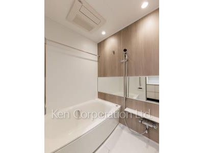 JIYUGAOKA MUSE SQUARE THE RESIDENCEの写真 バスルーム ※11階の同じ間取タイプを撮影。仕様が異なることがあります。