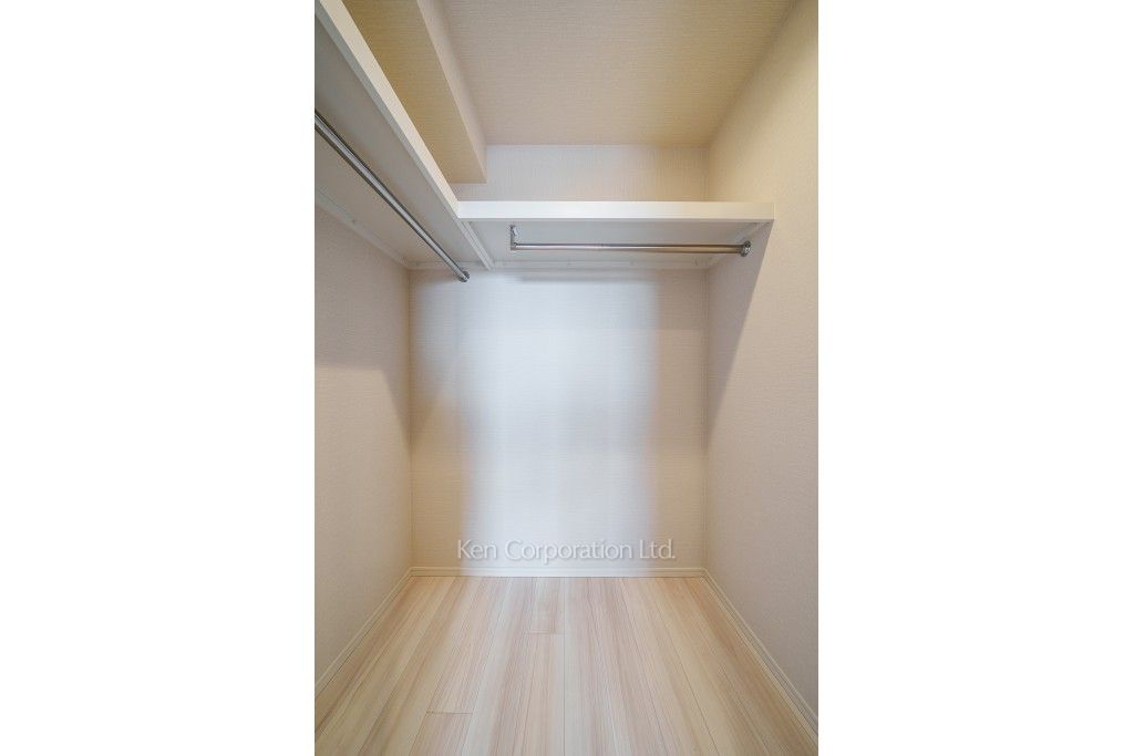 JIYUGAOKA MUSE SQUARE THE RESIDENCEの写真 ウォークインクローゼット ※11階の同じ間取タイプを撮影。仕様が異なることがあります。