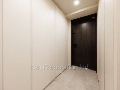 JIYUGAOKA MUSE SQUARE THE RESIDENCEの写真 玄関 ※11階の同じ間取タイプを撮影。仕様が異なることがあります。