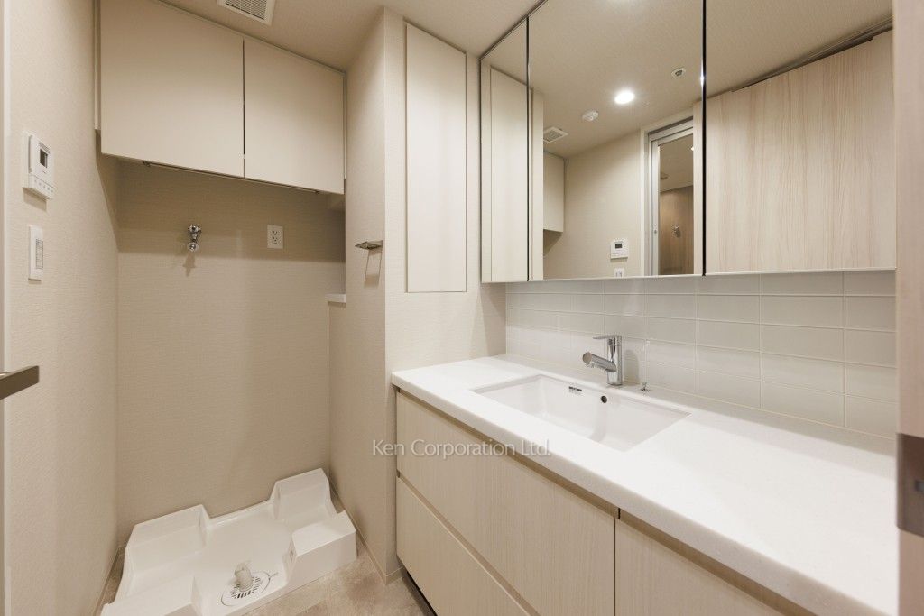 JIYUGAOKA MUSE SQUARE THE RESIDENCEの写真 パウダールーム ※11階の同じ間取タイプを撮影。仕様が異なることがあります。