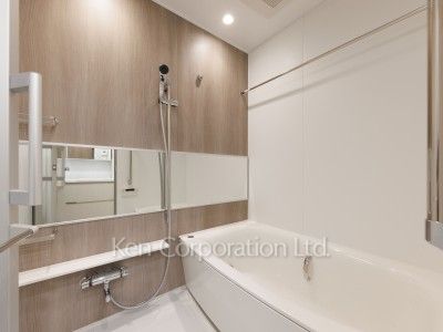 JIYUGAOKA MUSE SQUARE THE RESIDENCEの写真 バスルーム ※11階の同じ間取タイプを撮影。仕様が異なることがあります。