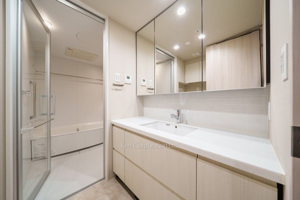 JIYUGAOKA MUSE SQUARE THE RESIDENCEの写真 パウダールーム ※11階の同じ間取タイプを撮影。仕様が異なることがあります。