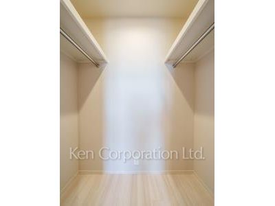 JIYUGAOKA MUSE SQUARE THE RESIDENCEの写真 ウォークインクローゼット ※11階の同じ間取タイプを撮影。仕様が異なることがあります。