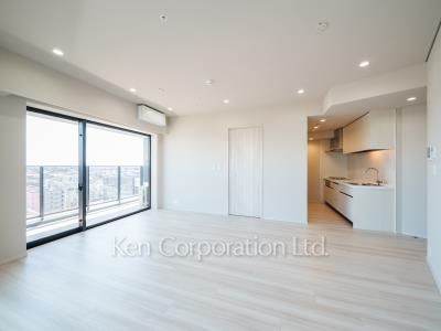 JIYUGAOKA MUSE SQUARE THE RESIDENCEの写真 居室（LDなど） ※11階の同じ間取タイプを撮影。仕様が異なることがあります。