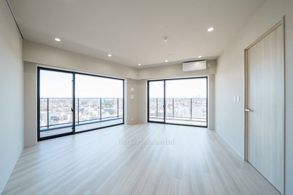 JIYUGAOKA MUSE SQUARE THE RESIDENCEの写真 居室（LDなど） ※11階の同じ間取タイプを撮影。仕様が異なることがあります。