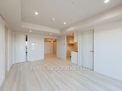 JIYUGAOKA MUSE SQUARE THE RESIDENCEの写真 居室（LDなど） ※11階の同じ間取タイプを撮影。仕様が異なることがあります。
