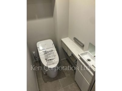 トイレ ※写真・画像は実際と異なる場合がございます。部屋写真は同一タイプのものです。（ただし、画像中にタイプ名の記載がある場合はその記載内容を優先します。）