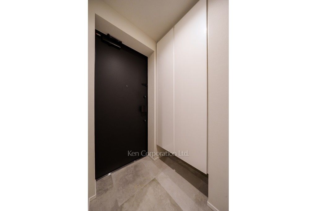 La Perla Meguro-HigashiyamaⅡの写真 玄関 ※B1階の同じ間取タイプを撮影。仕様が異なることがあります。