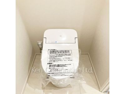 トイレ ※写真・画像は実際と異なる場合がございます。部屋写真は同一タイプのものです。（ただし、画像中にタイプ名の記載がある場合はその記載内容を優先します。）