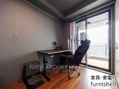 ベッドルーム　※家具家電付