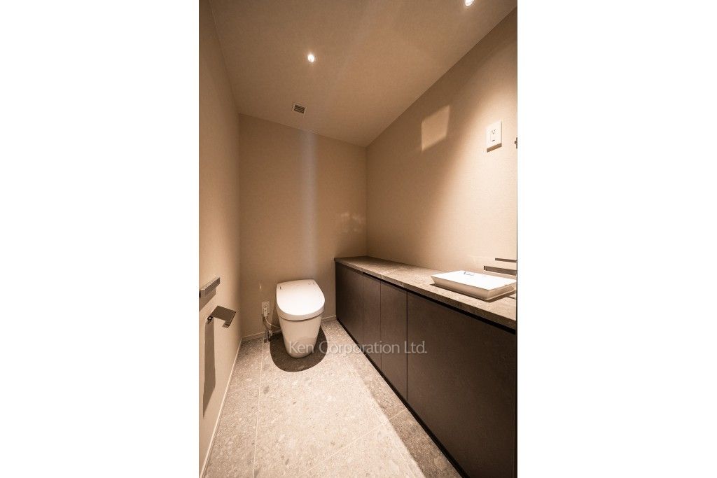 Fiat Lux 表参道の写真 トイレ